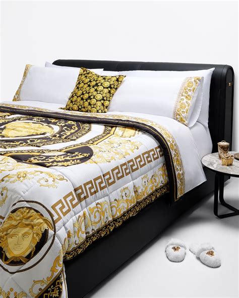 parure de lit versace chine|Housse Couette Versace .